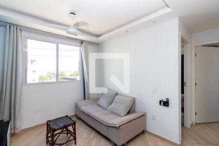 Sala de apartamento para alugar com 2 quartos, 40m² em Madureira, Rio de Janeiro