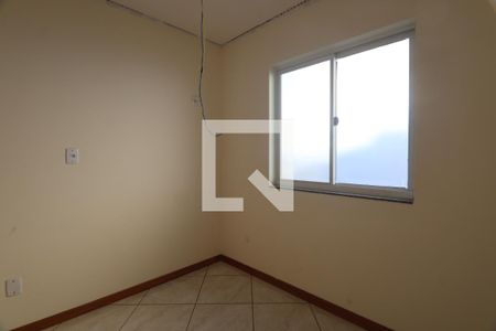 Quarto 2 de casa de condomínio à venda com 2 quartos, 59m² em Niterói, Canoas