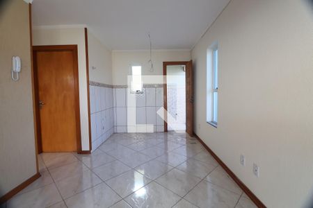 Sala - cozinha  de casa de condomínio à venda com 2 quartos, 59m² em Niterói, Canoas