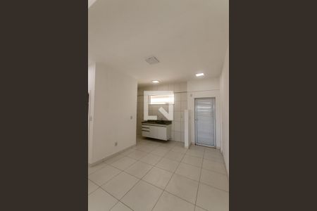 Sala de apartamento para alugar com 2 quartos, 66m² em Praia do Flamengo, Salvador