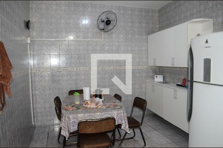 Cozinha de casa à venda com 4 quartos, 400m² em Maria Goretti, Belo Horizonte