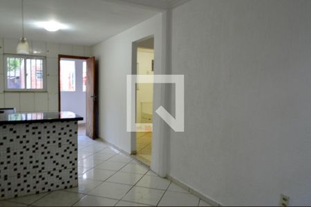 Sala de casa de condomínio à venda com 2 quartos, 50m² em Taquara, Rio de Janeiro