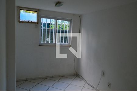 Quarto 1 de casa de condomínio à venda com 2 quartos, 50m² em Taquara, Rio de Janeiro