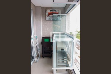 Apartamento à venda com 64m², 2 quartos e 2 vagas Apartamento à venda com 64m², 2 quartos e 2 vagasSacada