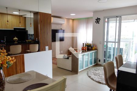 sala de apartamento à venda com 2 quartos, 64m² em Jardim das Flores, Osasco