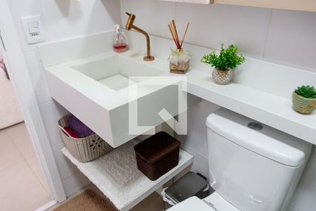 Apartamento à venda com 64m², 2 quartos e 2 vagas Apartamento à venda com 64m², 2 quartos e 2 vagasBanheiro