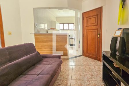 Sala de apartamento para alugar com 1 quarto, 42m² em Jardim Virginia, Guarujá