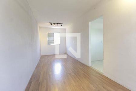 Sala de apartamento à venda com 2 quartos, 57m² em Conjunto Residencial José Bonifácio, São Paulo