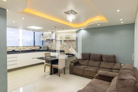 Sala/Cozinha de apartamento para alugar com 1 quarto, 45m² em Novo Mundo, Curitiba