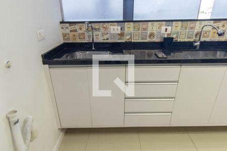 Sala/Cozinha de apartamento para alugar com 1 quarto, 45m² em Novo Mundo, Curitiba