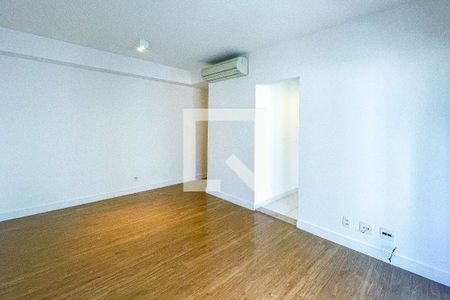 Sala  de apartamento à venda com 1 quarto, 69m² em Pinheiros, São Paulo