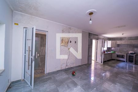 Sala de casa para alugar com 3 quartos, 300m² em Cidade Patriarca, São Paulo