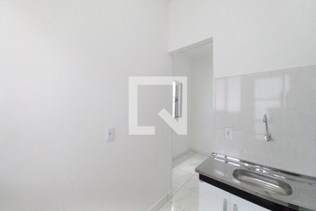 Cozinha de casa para alugar com 1 quarto, 18m² em Parque Camboriú, Campinas