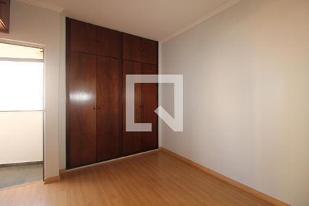 Quarto 1 de apartamento para alugar com 2 quartos, 80m² em Cambuí, Campinas