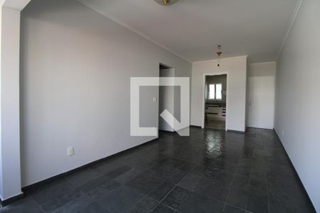 Sala de apartamento para alugar com 2 quartos, 80m² em Cambuí, Campinas