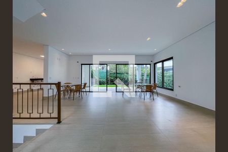 Casa à venda com 4 quartos, 435m² em Santo Amaro, São Paulo