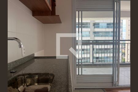 Sala e Cozinha Integrada de apartamento à venda com 2 quartos, 42m² em Barra Funda, São Paulo