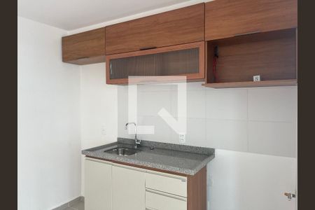 Sala e Cozinha Integrada de apartamento à venda com 2 quartos, 42m² em Barra Funda, São Paulo