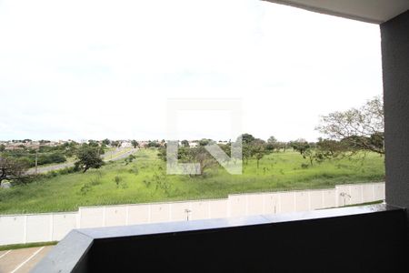 Varanda Sala de apartamento para alugar com 2 quartos, 48m² em Jardim Holanda, Uberlândia