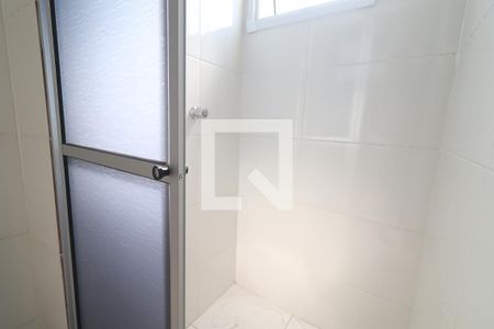 Banheiro de apartamento para alugar com 2 quartos, 59m² em Rondônia, Novo Hamburgo