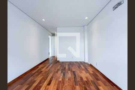 Casa à venda com 4 quartos, 650m² em Santo Amaro, São Paulo