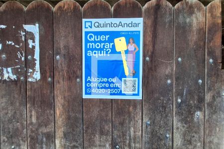 Casa para alugar com 80m², 2 quartos e 1 vaga Casa para alugar com 80m², 2 quartos e 1 vagaplaca