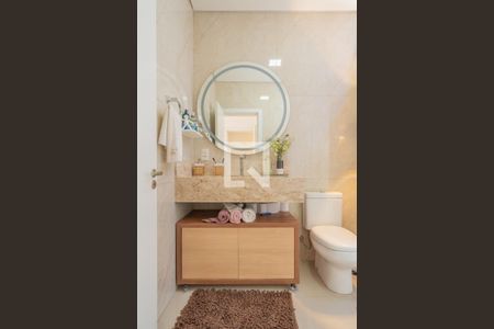 Casa à venda com 360m², 3 quartos e 8 vagas Casa à venda com 360m², 3 quartos e 8 vagasBanheiro do Quarto 3