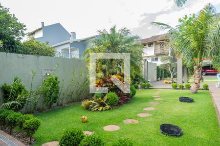 Casa à venda com 360m², 3 quartos e 8 vagas Casa à venda com 360m², 3 quartos e 8 vagasQuintal