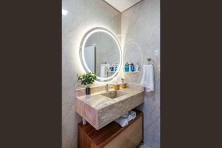 Casa à venda com 360m², 3 quartos e 8 vagas Casa à venda com 360m², 3 quartos e 8 vagasBanheiro do Quarto 1