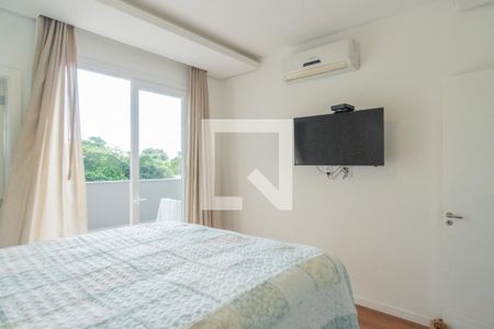 Casa à venda com 360m², 3 quartos e 8 vagas Casa à venda com 360m², 3 quartos e 8 vagasQuarto 2