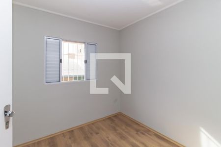 Quarto 2 de casa à venda com 2 quartos, 140m² em Jardim da Gloria, São Paulo