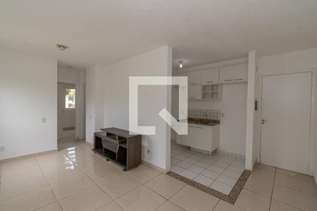 Sala de Estar/Jantar  de casa de condomínio para alugar com 2 quartos, 47m² em Vila Sao Francisco, Hortolândia