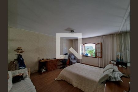 Casa à venda com 400m², 6 quartos e 3 vagas Casa à venda com 400m², 6 quartos e 3 vagasSuite 1