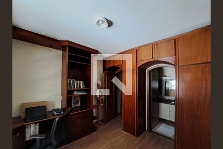 Casa à venda com 400m², 6 quartos e 3 vagas Casa à venda com 400m², 6 quartos e 3 vagasSuite 2
