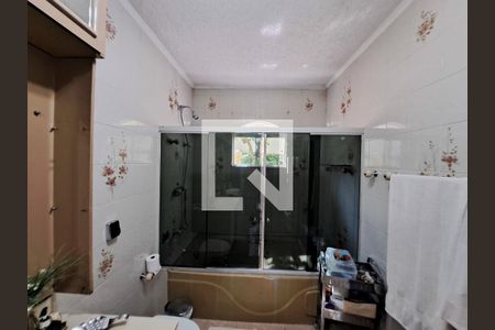 Casa à venda com 400m², 6 quartos e 3 vagas Casa à venda com 400m², 6 quartos e 3 vagasBanheiro da Suíte 1