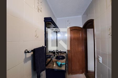 Casa à venda com 400m², 6 quartos e 3 vagas Casa à venda com 400m², 6 quartos e 3 vagasBanheiro da Suite 4