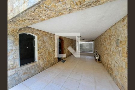 Casa à venda com 400m², 6 quartos e 3 vagas Casa à venda com 400m², 6 quartos e 3 vagasÁrea comum