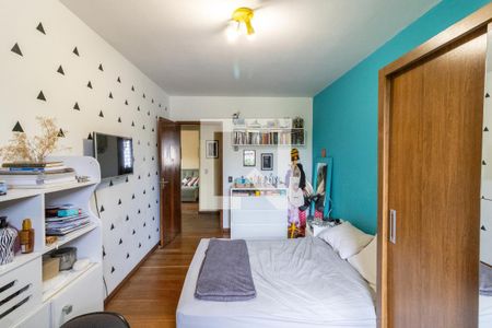 Casa para alugar com 265m², 4 quartos e 2 vagas Casa para alugar com 265m², 4 quartos e 2 vagasQuarto 2