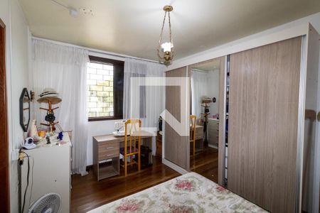 Casa para alugar com 265m², 4 quartos e 2 vagas Casa para alugar com 265m², 4 quartos e 2 vagasSuíte