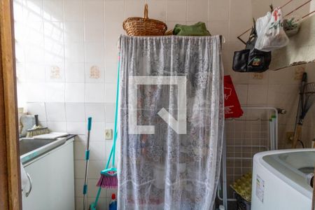 Casa para alugar com 265m², 4 quartos e 2 vagas Casa para alugar com 265m², 4 quartos e 2 vagasÁrea de Serviço