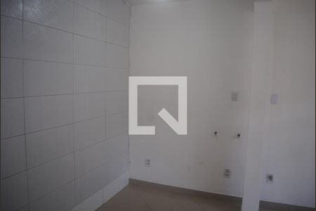 Sala  de kitnet/studio para alugar com 1 quarto, 20m² em Stella Maris, Salvador