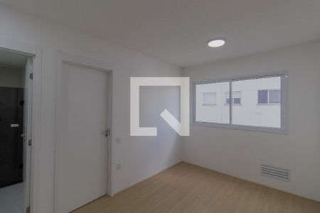 Sala/Cozinha/Área de Serviço de apartamento para alugar com 2 quartos, 35m² em Conjunto Residencial José Bonifácio, São Paulo