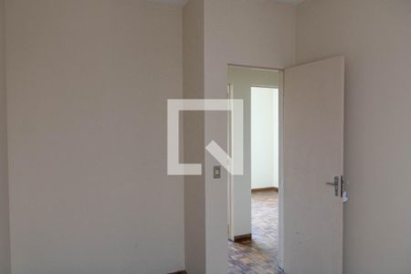 Quarto 2 de apartamento à venda com 3 quartos, 64m² em Camargos, Belo Horizonte