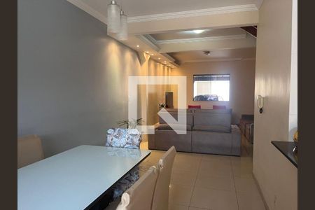 Sala de casa à venda com 3 quartos, 180m² em Alvorada, Contagem