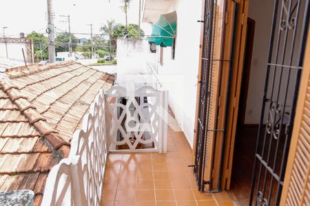 Casa à venda com 170m², 2 quartos e 2 vagas Casa à venda com 170m², 2 quartos e 2 vagasSacada