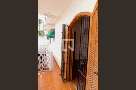Casa à venda com 170m², 2 quartos e 2 vagas Casa à venda com 170m², 2 quartos e 2 vagasSacada