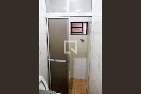 Casa à venda com 170m², 2 quartos e 2 vagas Casa à venda com 170m², 2 quartos e 2 vagasBanheiro da Suíte 2