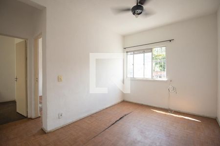 Sala de apartamento para alugar com 2 quartos, 46m² em Vila Lage, São Gonçalo