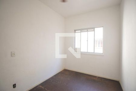 Quarto 2 de apartamento para alugar com 2 quartos, 46m² em Vila Lage, São Gonçalo