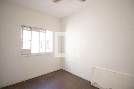 Quarto 2 de apartamento para alugar com 2 quartos, 46m² em Vila Lage, São Gonçalo